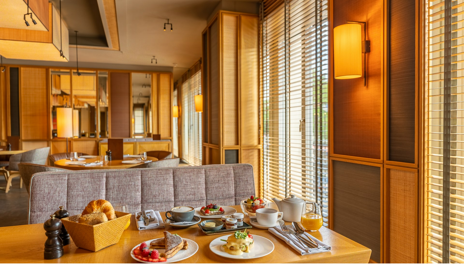 breakfast on the table in the LOUIS Hotel München