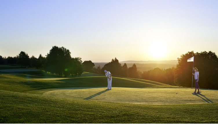 Golfer am Golfplatz Margarethenhof 10