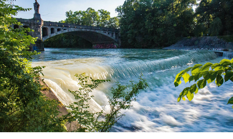 Isar an der Maximiliansbrücke